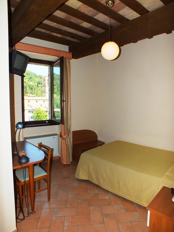 Hotel Santa Chiara Sant'Angelo in Vado Bilik gambar
